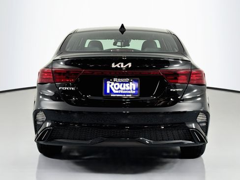 Used 2023 Kia Forte GT-Line w/ GT-Line Technology Package FWD image 6