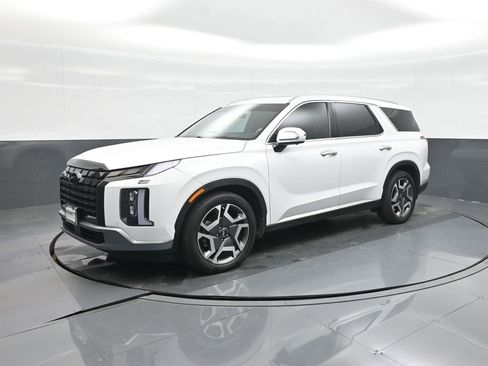 Used 2025 Hyundai Palisade Limited AWD/4WD image 1
