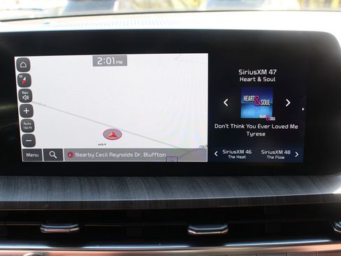 Certified 2024 Kia Telluride SX Prestige w/ Towing Package image 19