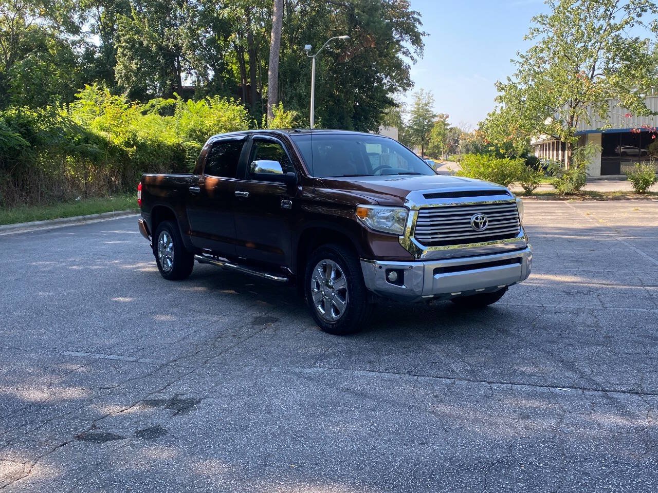 Used 2014 Toyota Tundra 1794 Edition AWD/4WD image 3