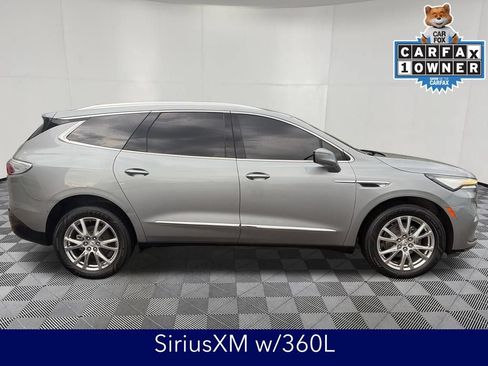 Used 2023 Buick Enclave Essence w/ Experience Buick Package AWD/4WD image 10