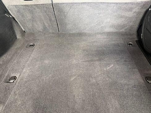 Used 2021 Jeep Wrangler Unlimited Sahara AWD/4WD image 27