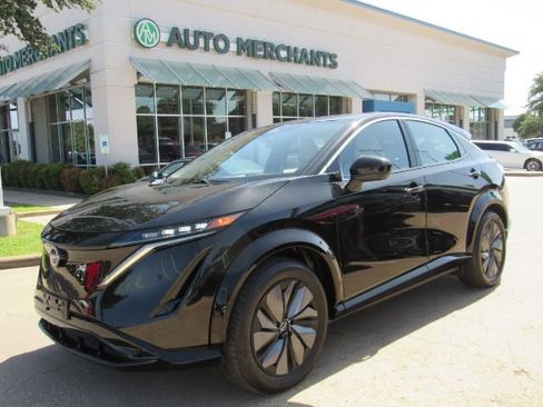 Used 2024 Nissan Ariya FWD image 1