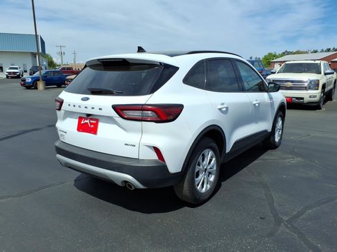 Used 2025 Ford Escape Active w/ Cold Weather Package AWD/4WD image 6