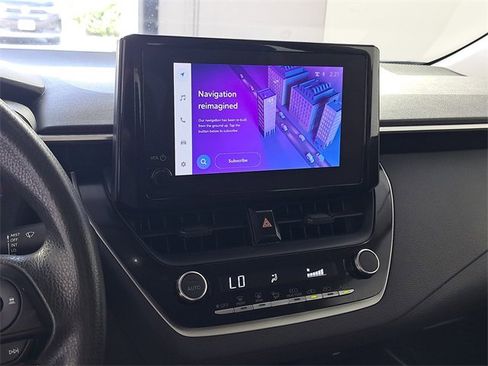 Used 2023 Toyota Corolla LE image 28