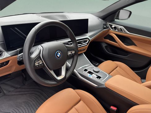 Used 2024 BMW i4 eDrive35 w/ Convenience Package RWD image 33