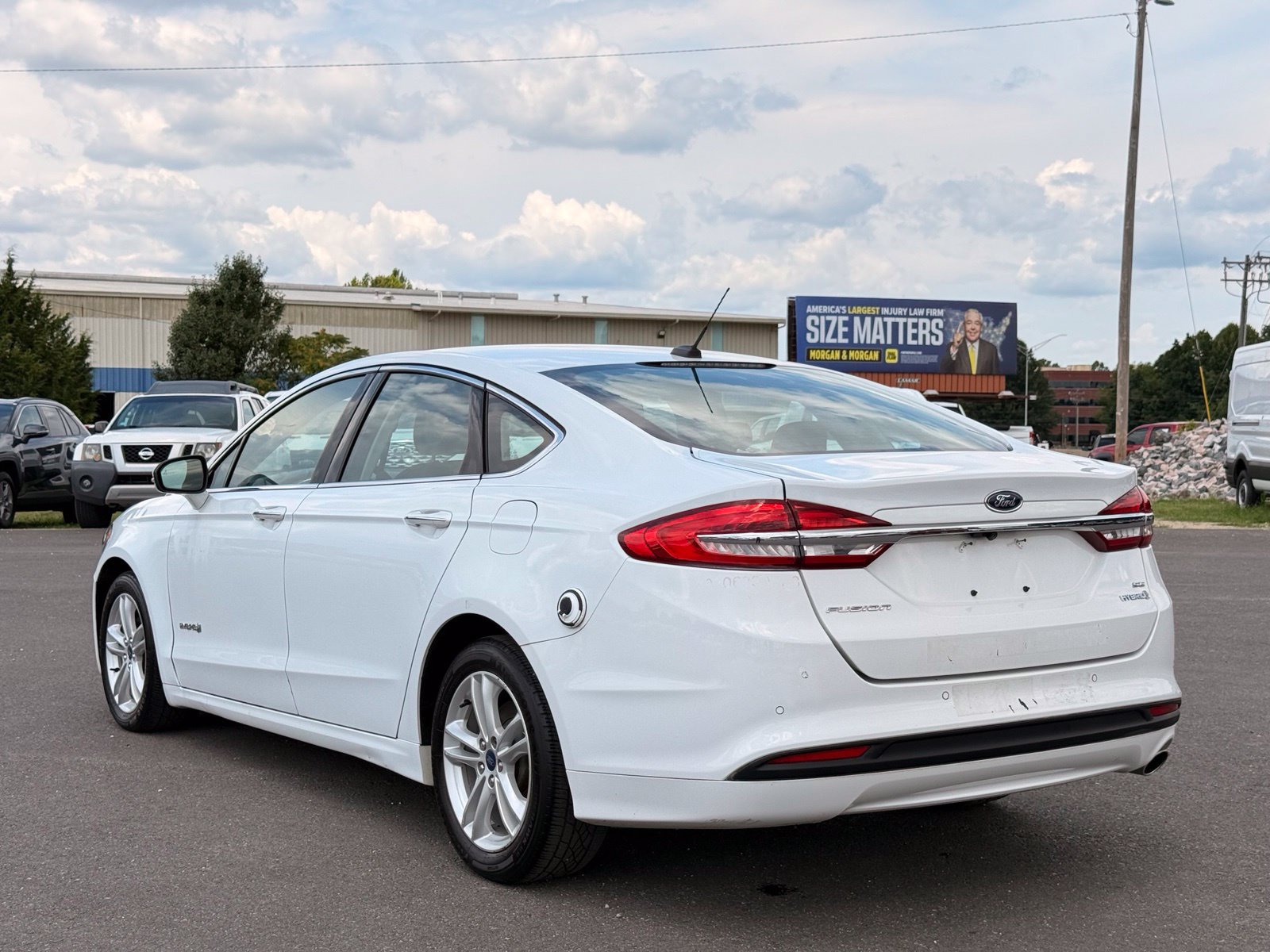 Used 2018 Ford Fusion SE w/ Equipment Group 602A FWD image 10
