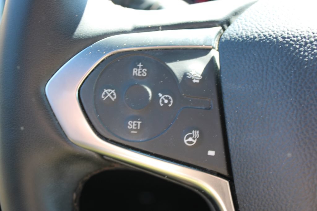 Used 2023 Chevrolet Traverse Premier FWD image 40