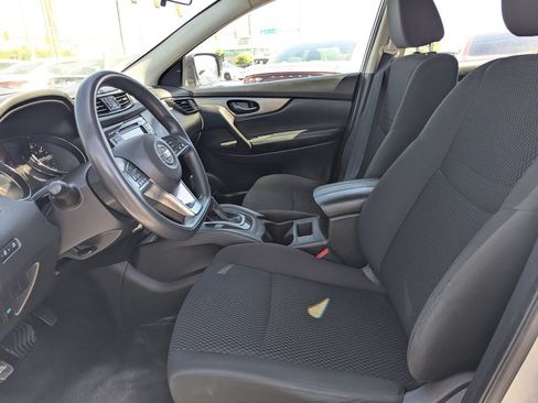 Used 2019 Nissan Rogue Sport S AWD/4WD image 23