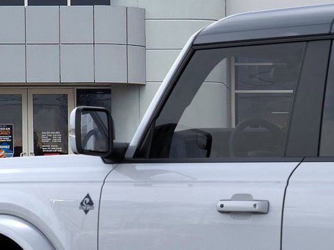 New 2025 Ford Bronco Outer Banks image 22