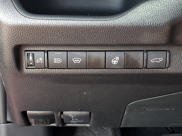 Certified 2025 Toyota RAV4 XLE w/ Convenience Package AWD/4WD image 16