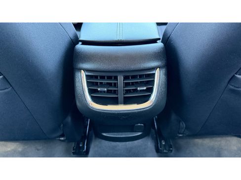 Used 2022 Chevrolet Malibu LT image 21