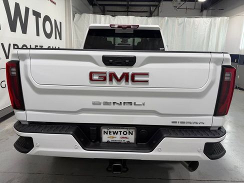 New 2026 GMC Sierra 2500 Denali w/ Denali Reserve Package image 33