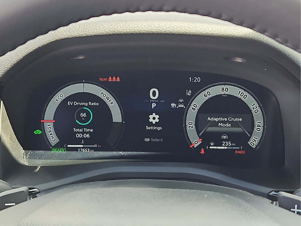 Used 2025 Toyota Camry XSE FWD image 18
