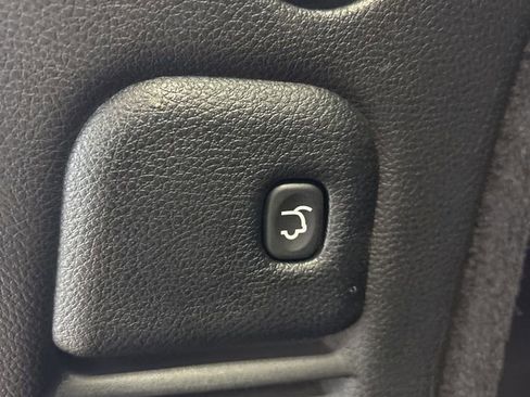 Used 2024 Dodge Durango GT image 17