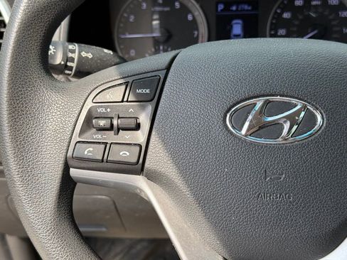 Used 2020 Hyundai Tucson SE AWD/4WD image 15