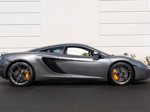 Used 2012 McLaren MP4-12C Coupe RWD image 13