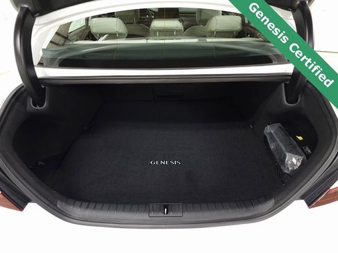 Used 2025 Genesis G70 3.3T Advanced image 9