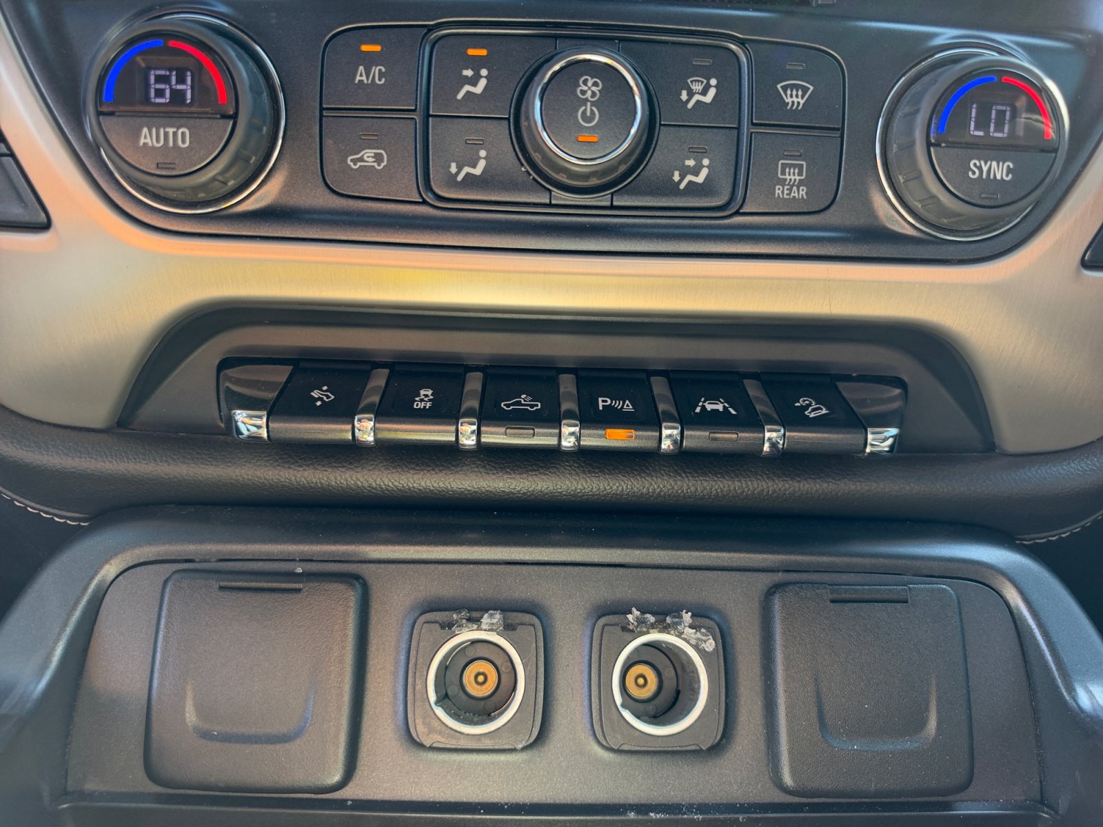 Used 2017 GMC Sierra 1500 Denali RWD image 31