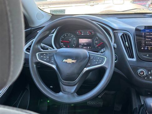 Used 2023 Chevrolet Malibu LT image 27