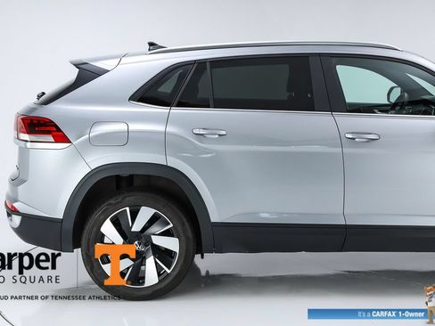Used 2024 Volkswagen Atlas Cross Sport SE AWD/4WD image 49