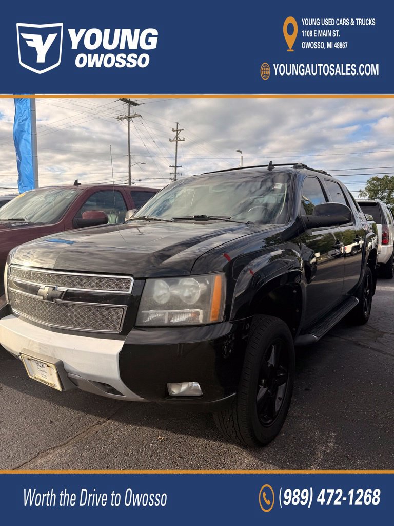 Used 2011 Chevrolet Avalanche LT AWD/4WD image 1
