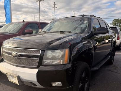 Used 2011 Chevrolet Avalanche LT