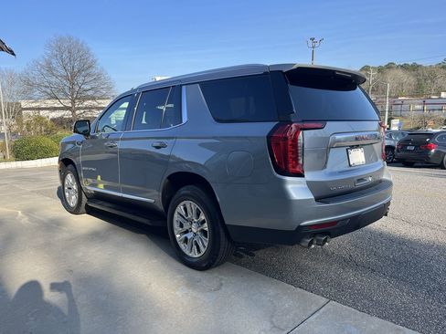Used 2023 GMC Yukon Denali image 6