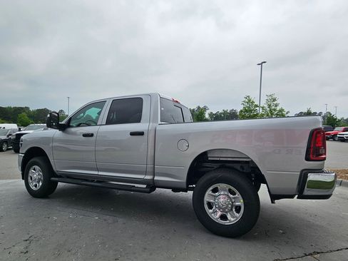 New 2026 RAM 2500 Tradesman AWD/4WD image 5