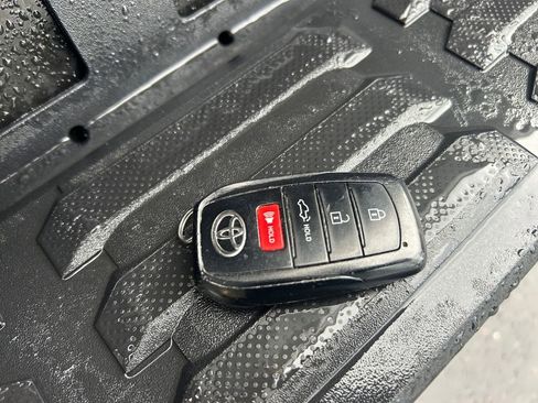 Used 2024 Toyota Tundra 1794 Edition image 33