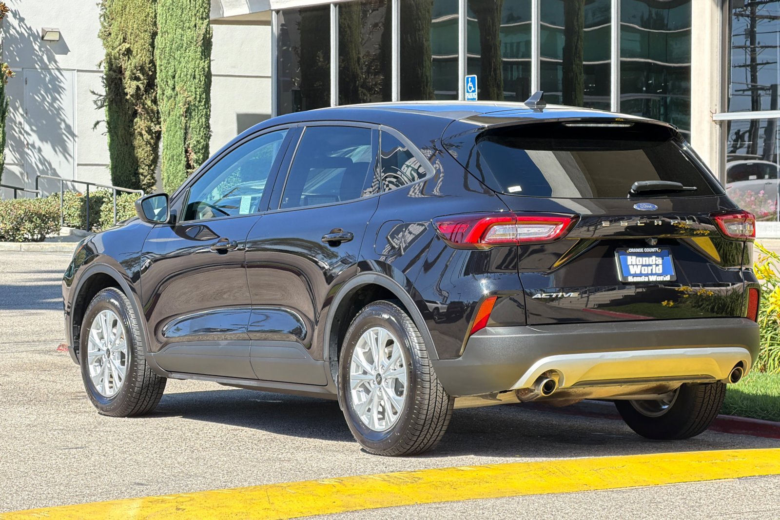 Used 2025 Ford Escape Active FWD image 6