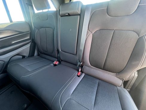 New 2026 Jeep Grand Cherokee Laredo X RWD image 22
