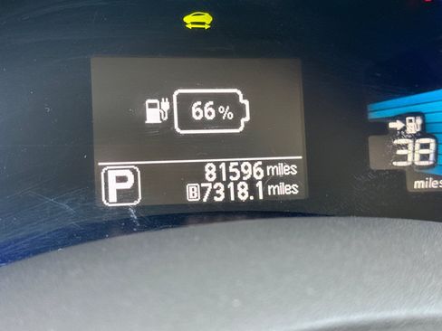 Used 2013 Nissan Leaf SV w/ LED & Quick Charge Pkg FWD image 35