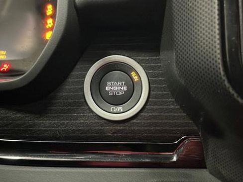 Used 2023 RAM 1500 Limited w/ Body Color Bumper Group image 24