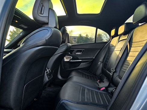 Used 2024 Mercedes-Benz C 300 4MATIC Sedan image 20