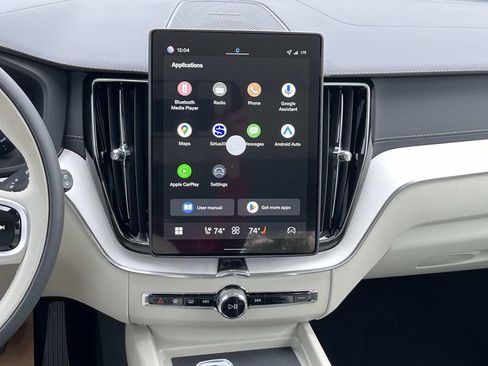 New 2026 Volvo XC60 B5 Ultra w/ Climate Package image 16