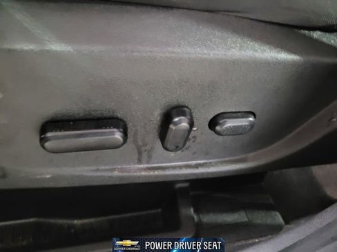 Used 2019 Ford Escape SE image 46