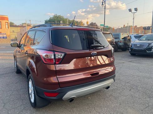 Used 2018 Ford Escape SEL AWD/4WD image 11
