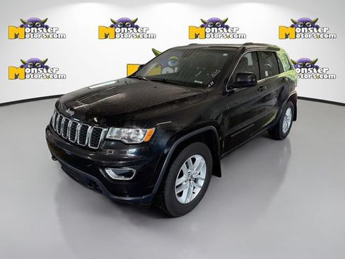 Used 2018 Jeep Grand Cherokee Laredo w/ All-Weather Capability Group AWD/4WD image 1