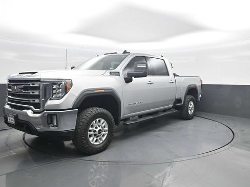 Used 2020 GMC Sierra 2500 SLE w/ SLE Convenience Package AWD/4WD image 4