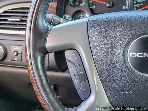 Used 2013 GMC Sierra 2500 Denali w/ Suspension Package, Off-Road image 18