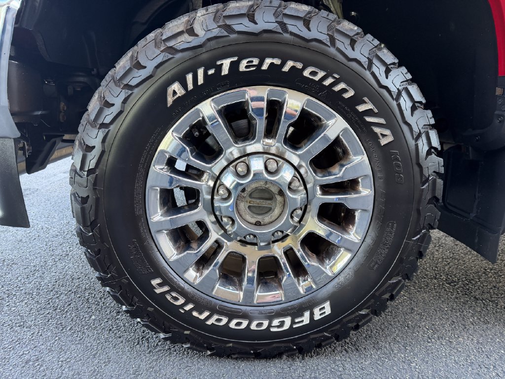 Certified 2020 Ford F250 XLT w/ XLT Premium Package AWD/4WD image 12