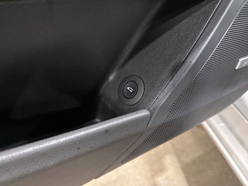 Used 2019 Cadillac XTS Luxury w/ Driver Awareness Package image 18