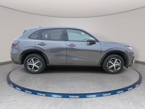 Used 2025 Honda HR-V EX-L image 5