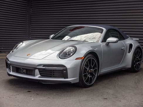 Certified 2022 Porsche 911 Turbo image 9