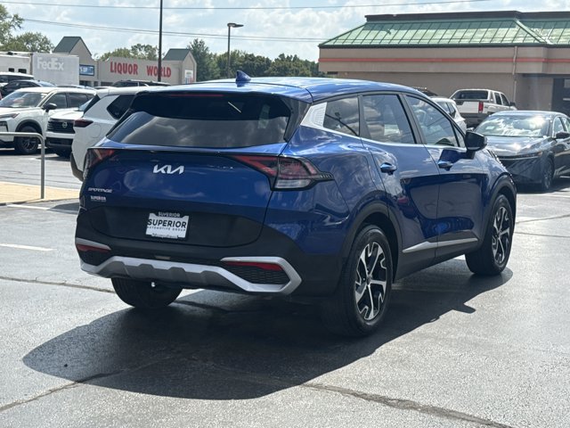 Used 2025 Kia Sportage EX FWD image 3