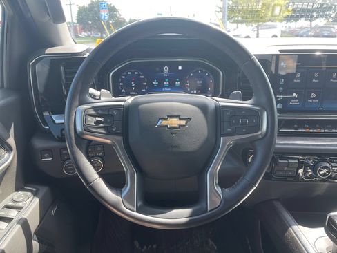Used 2023 Chevrolet Silverado 1500 LTZ w/ LTZ Premium Package AWD/4WD image 10