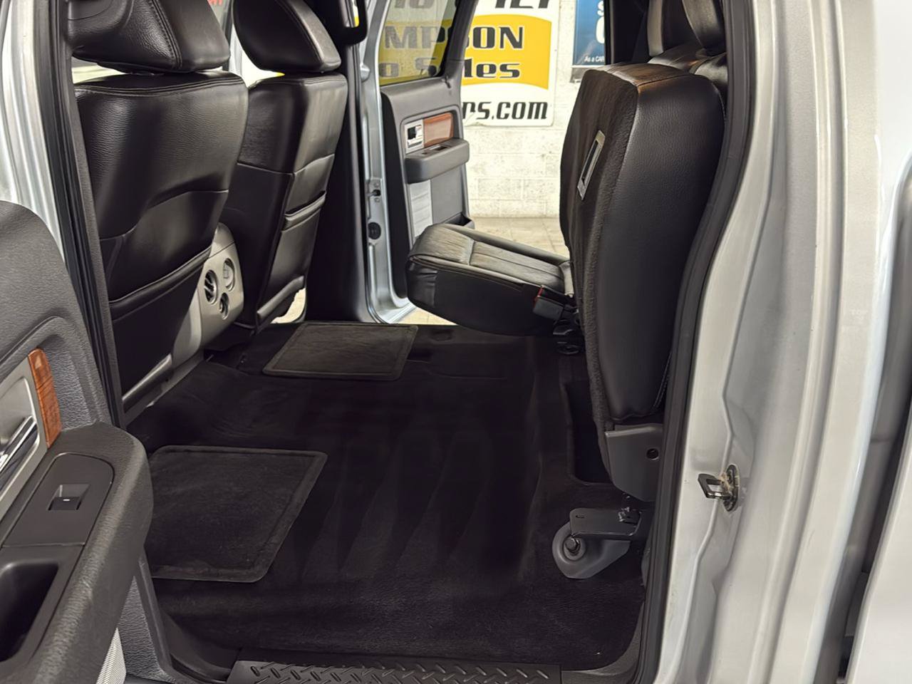 Used 2010 Ford F150 Lariat AWD/4WD image 34