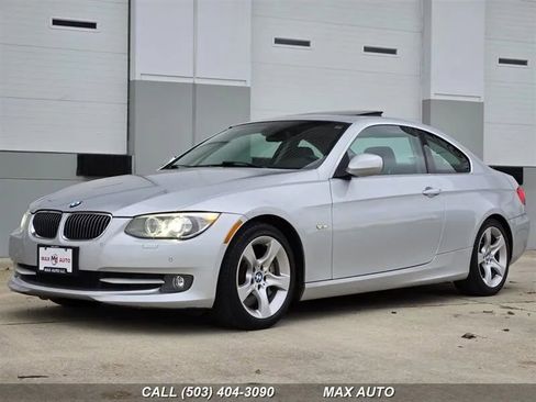 Used 2012 BMW 335i Coupe image 4