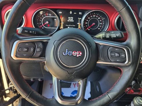 Used 2018 Jeep Wrangler Unlimited Rubicon image 29